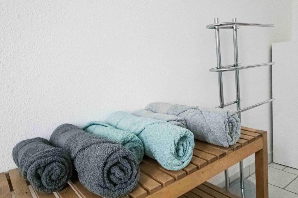 Top Moderne Wohnung In Leipziger Altbau - Netflix Inklusive Ngoại thất bức ảnh