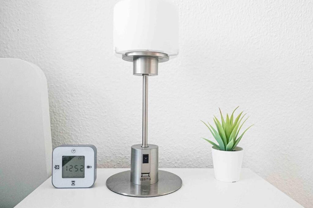 Top Moderne Wohnung In Leipziger Altbau - Netflix Inklusive Ngoại thất bức ảnh