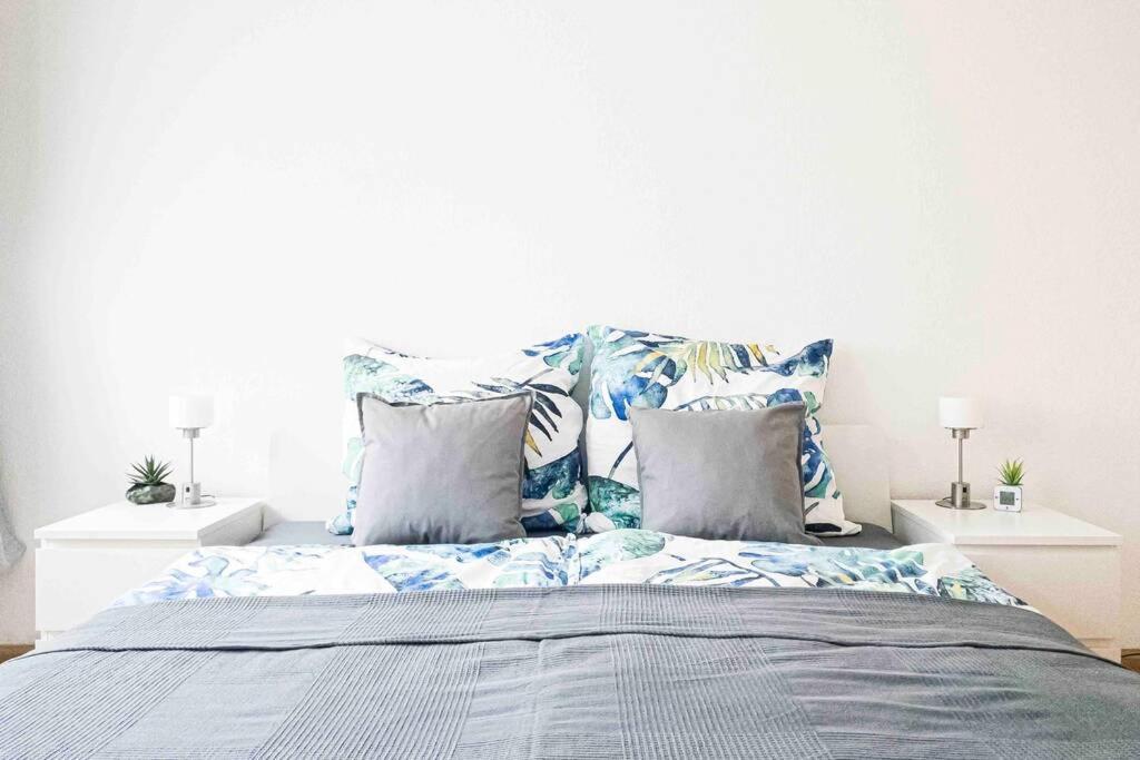 Top Moderne Wohnung In Leipziger Altbau - Netflix Inklusive Ngoại thất bức ảnh